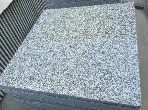 What Material Is Effective on Granite to Avoid Darkening?