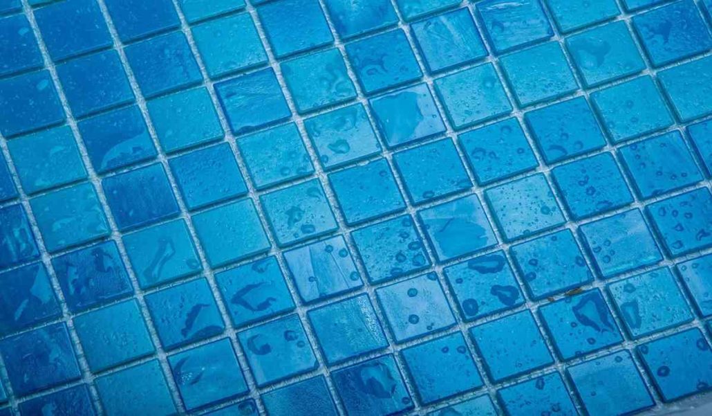 Difference between pool tile and regular tile